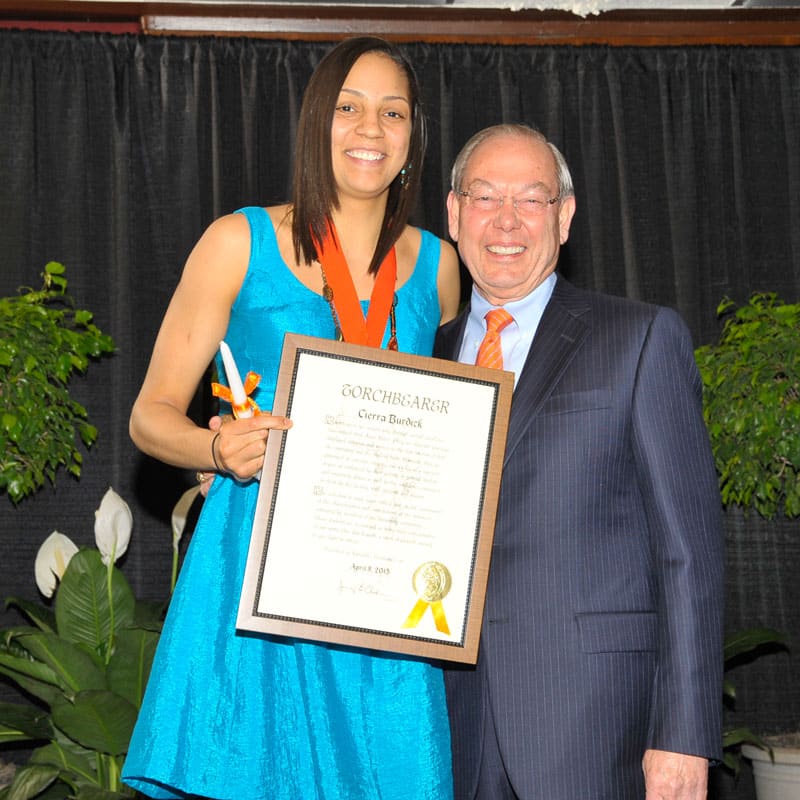 Cierra Burdick receives the Torchbearer Award as a UT senior.