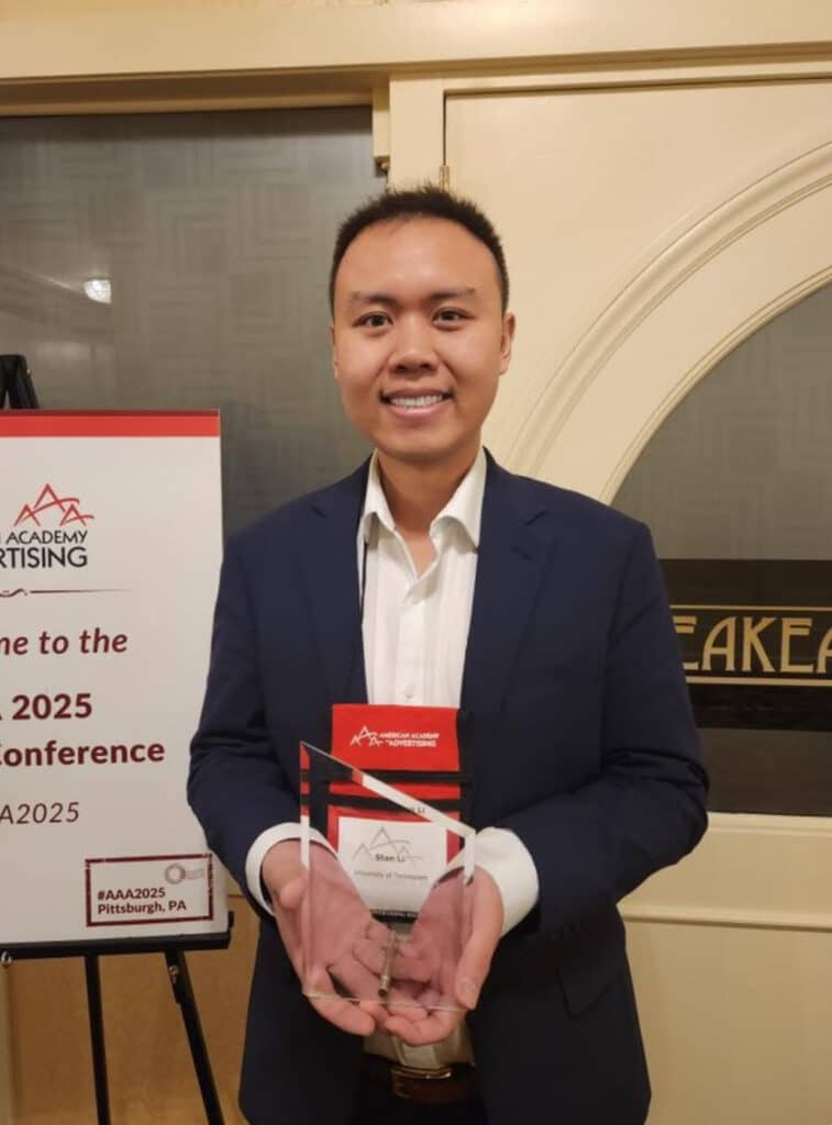 Assistant Professor Li winning the 2025 Best Conference Paper Award