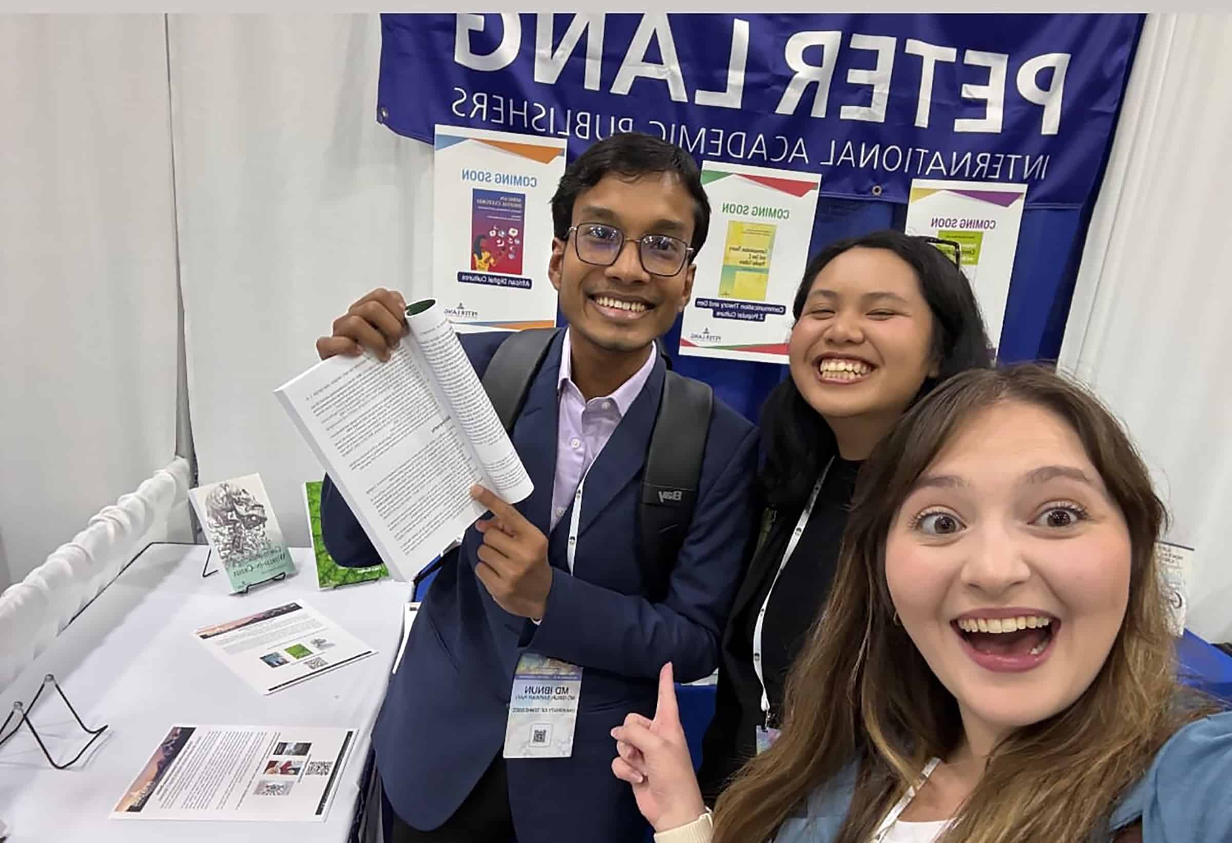 CCI Faculty, Graduate Students Shine at Annual NCA Convention  