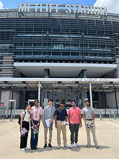 Samantha Ho at MetLife with her intern cohort